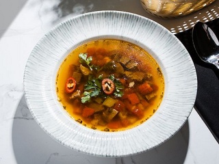 Заказать Турецкий суп с телятиной и нутом на дом с доставкой
